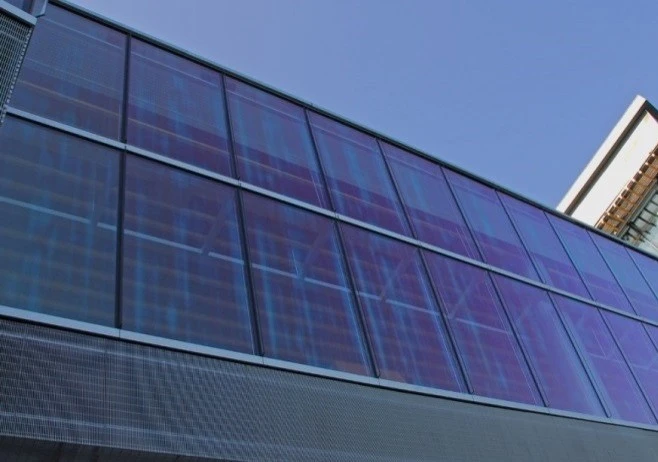 Building glass facade